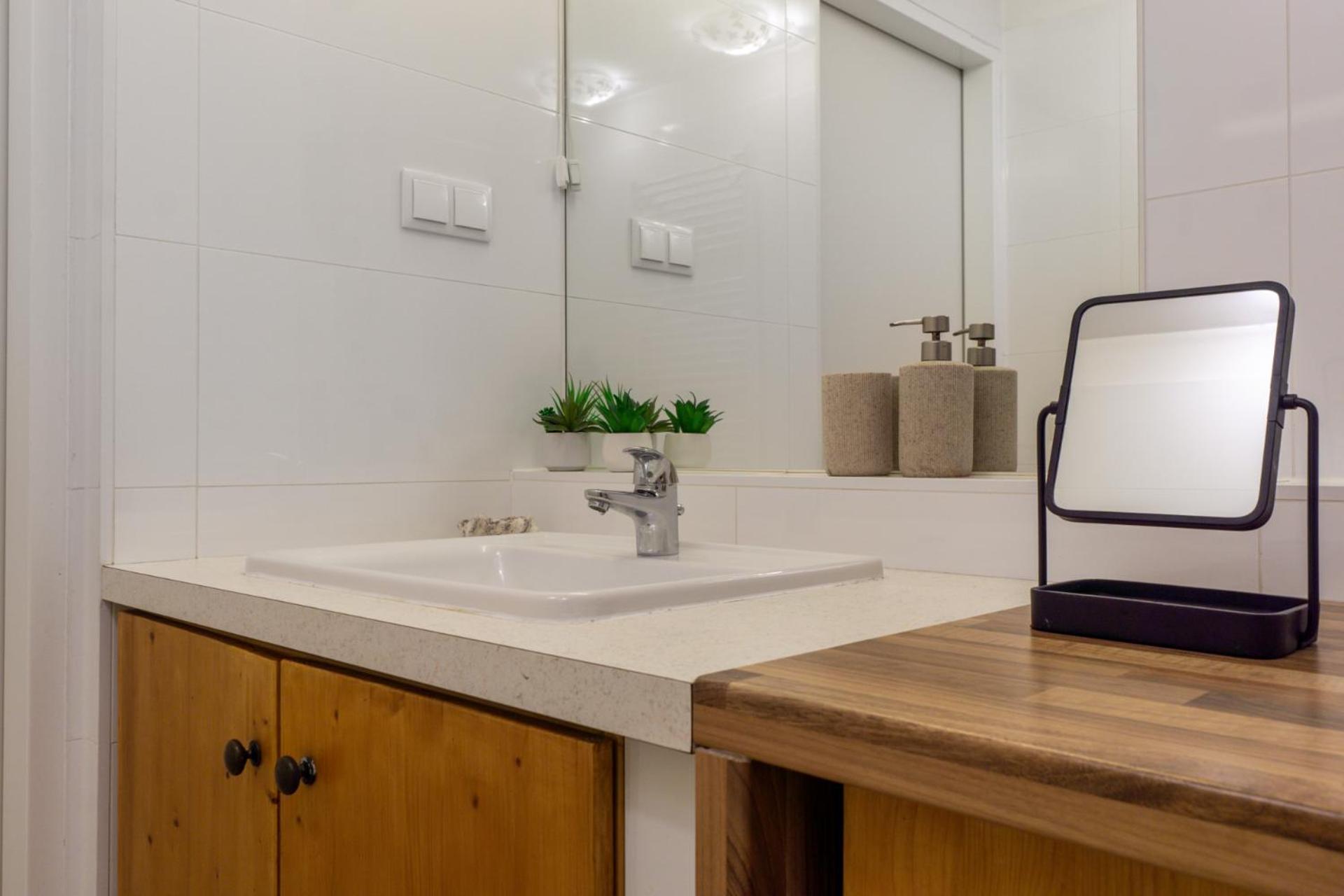 Apartment With Garden Close To Stadthalle, Westbahnhof Βιέννη Εξωτερικό φωτογραφία