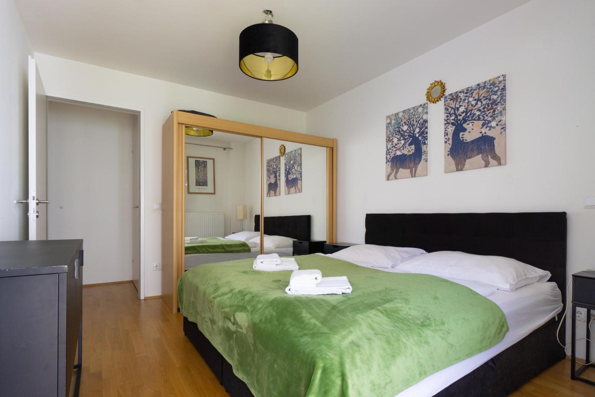Apartment With Garden Close To Stadthalle, Westbahnhof Βιέννη Εξωτερικό φωτογραφία