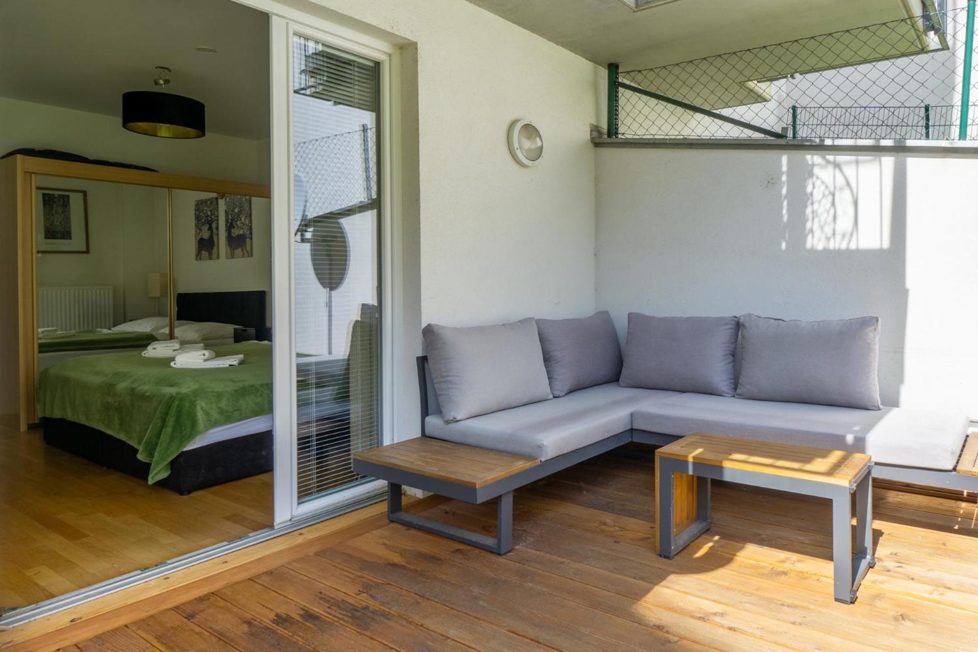 Apartment With Garden Close To Stadthalle, Westbahnhof Βιέννη Εξωτερικό φωτογραφία