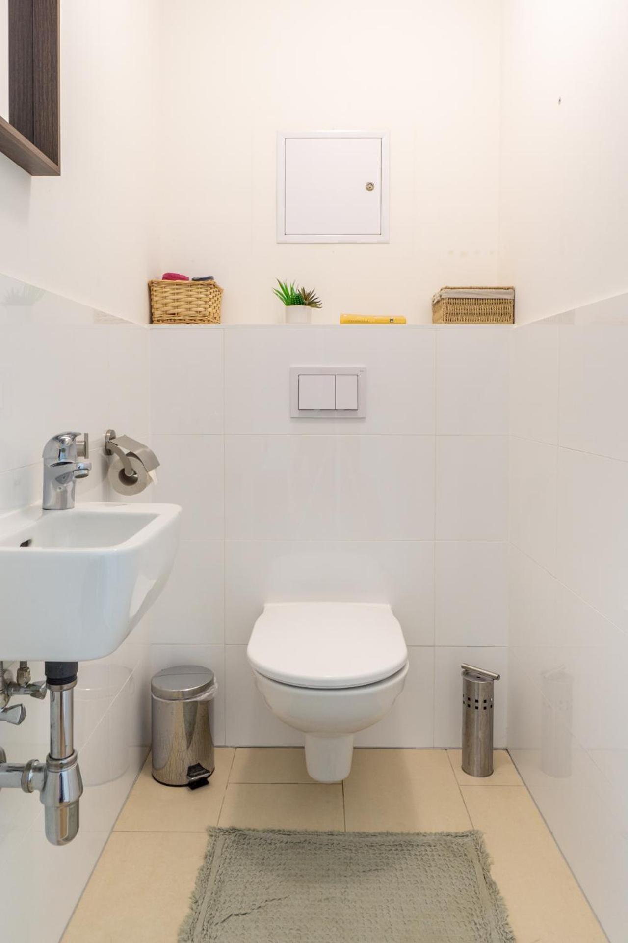 Apartment With Garden Close To Stadthalle, Westbahnhof Βιέννη Εξωτερικό φωτογραφία